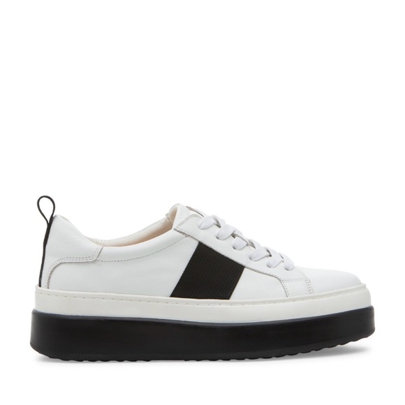 Silent D Shoes - NWT Anthropologie SILENT D AFAVA Sneaker in White/Black